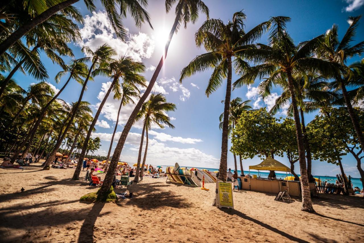 Warm Aloha Vibes, Mountain Views, Short Walk To Beach, And Free Parking Appartement Honolulu